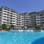 Resort Emerald Wellness & Ravda