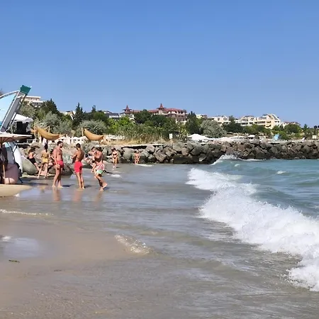 Emerald Wellness & אתר נופש רבדה