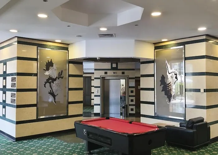 Emerald Wellness & * Ravda