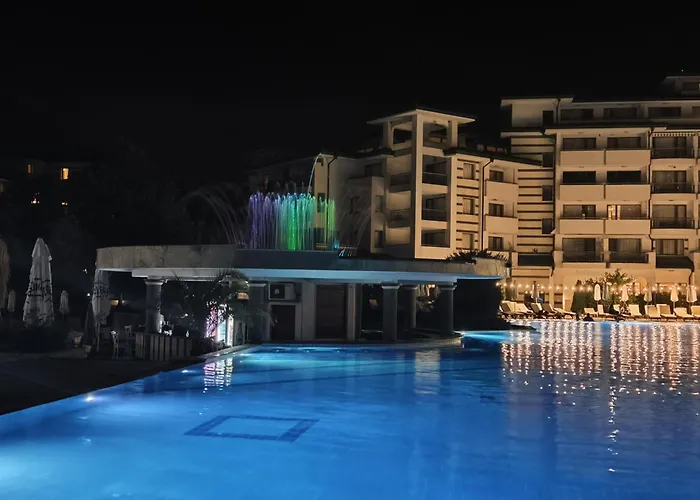 Emerald Wellness & * Ravda